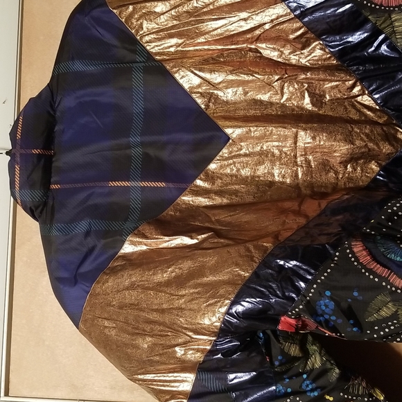 NWT FARM Rio Reversible Puffer Jacket Coat Copper Gold Metallic - Picture 11 of 16